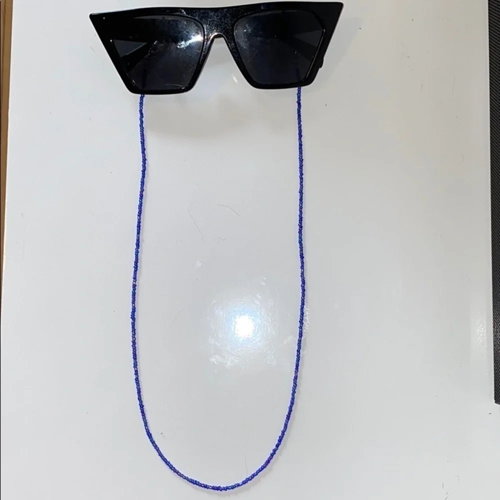 Set of 4 beaded mask chain sunglasses chain holder